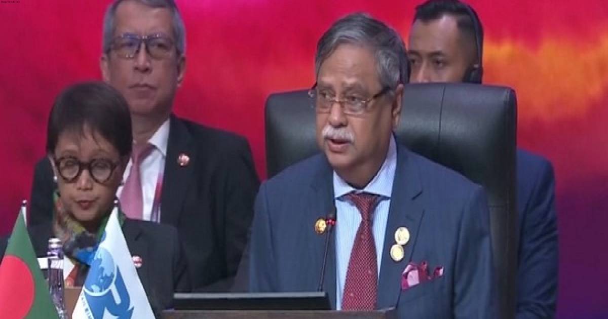 East Asia Summit: Bangladesh calls for urgent action on Myanmar crisis